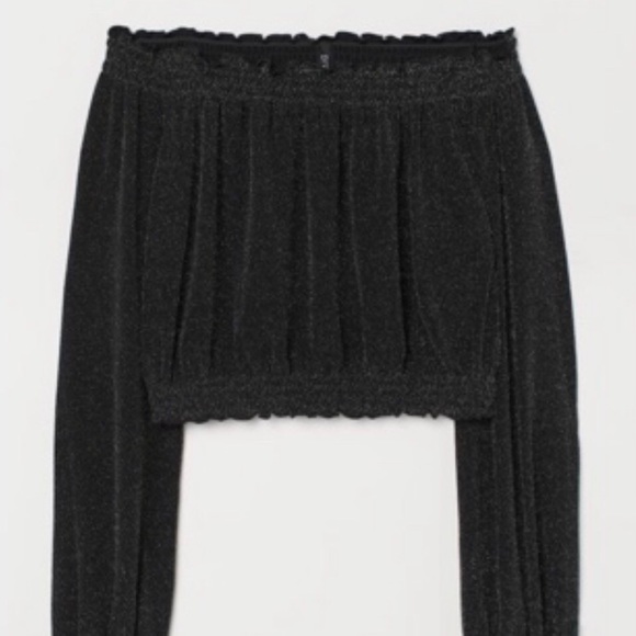 H&M Off The Shoulder Top - Picture 2 of 3